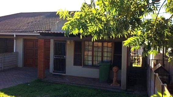 2 Bedroom Property for Sale in Vredenburg Western Cape